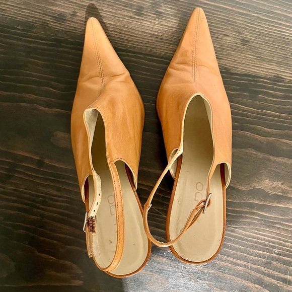 Aldo sz 8 Leather Sling Back Heels - Picture 12 of 12